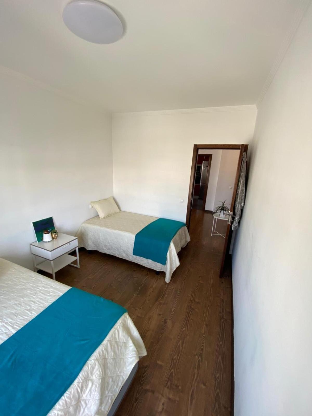 Rooms In Faro Close To Airport Extérieur photo